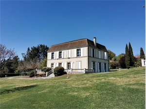 maison de maitre à la vente -   46100  FIGEAC, surface 320 m2 vente maison de maitre - UBI417535350